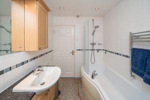 BATHROOM- click for photo gallery